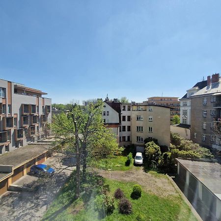 Pelclova Apartment Ostrava Exterior photo